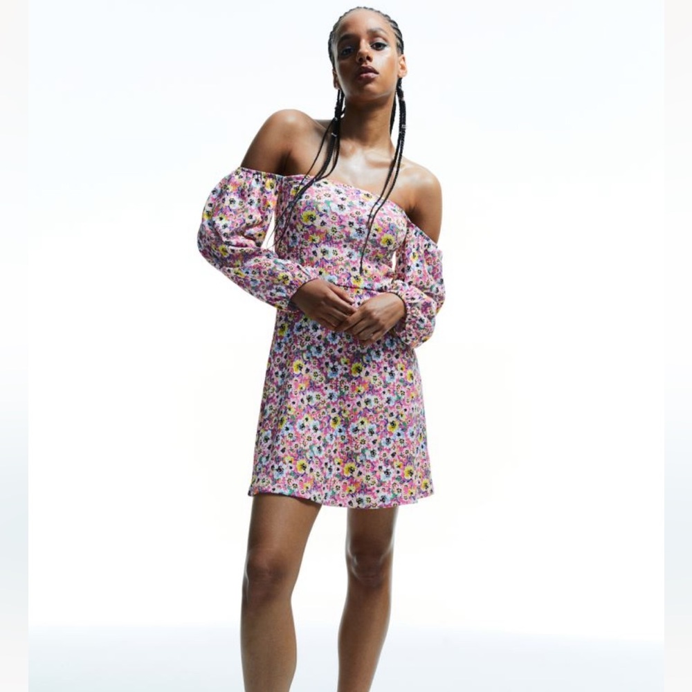H&M Crinkled Off-the-shoulder Dress NWOT